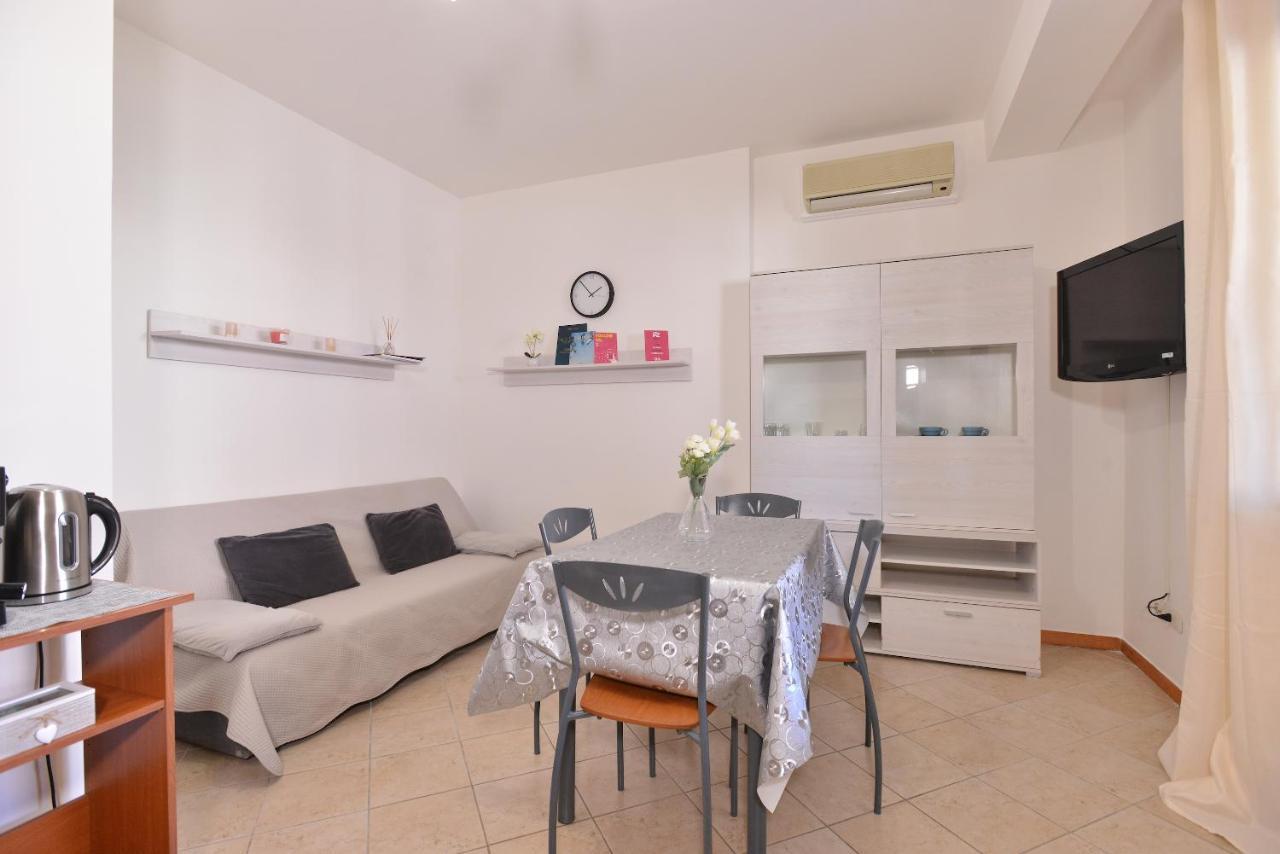 פולה Izzhome Blue Sea מראה חיצוני תמונה