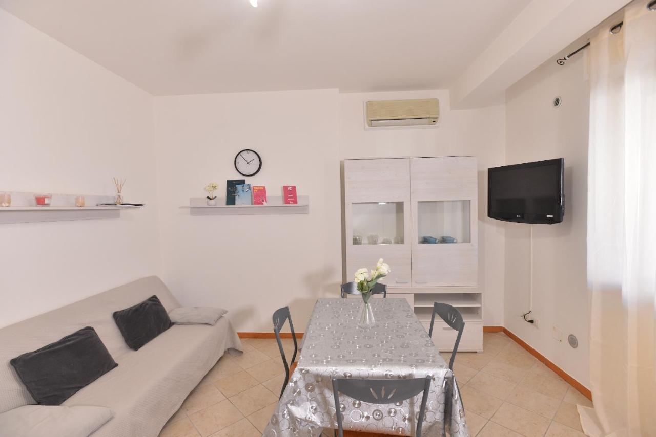 פולה Izzhome Blue Sea מראה חיצוני תמונה